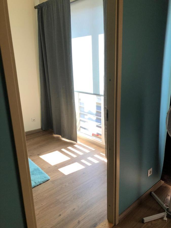 Kalevite Kodu 2-Toaline Apartment! Kuressaare Esterno foto