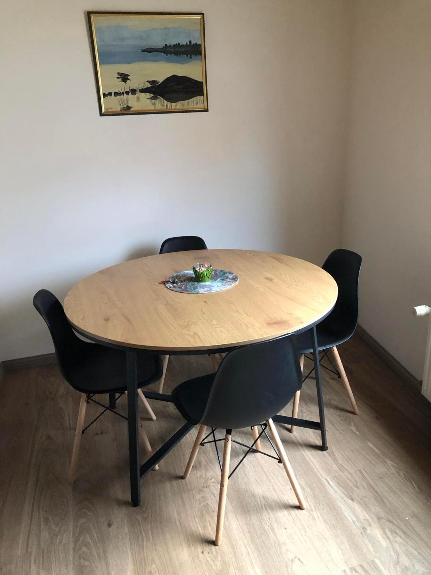 Kalevite Kodu 2-Toaline Apartment! Kuressaare Esterno foto